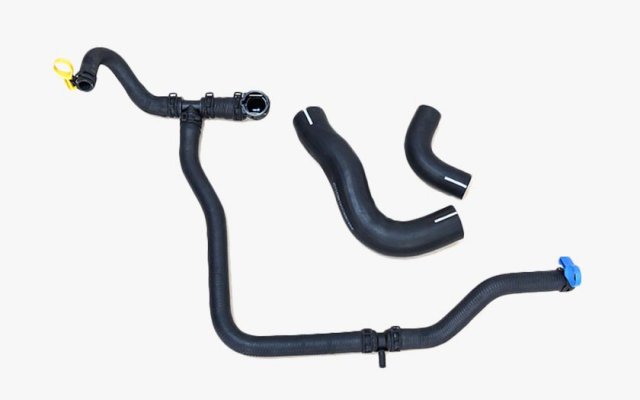 發(fā)動機冷卻水管